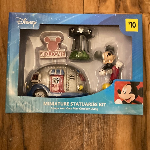 Disney Accents Mickey Mouse Miniature Statuaries Kit Poshmark